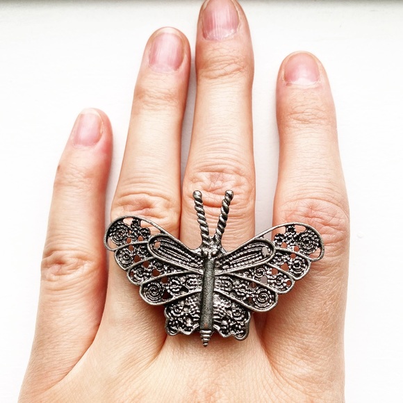 Vintage Jewelry - Vintage ornate silver filigree butterfly ring